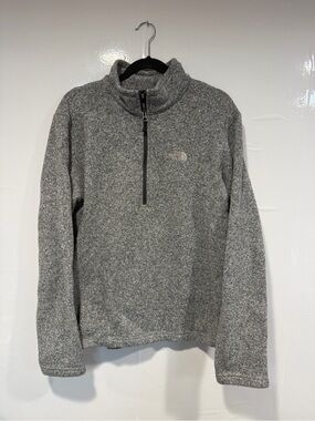 The North Face Men's Gray Quarter-Zip Fleece Sweater